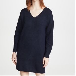 ❌SOLD❌Madewell Navy Blue Relaxed V-Neck Sweater Dress